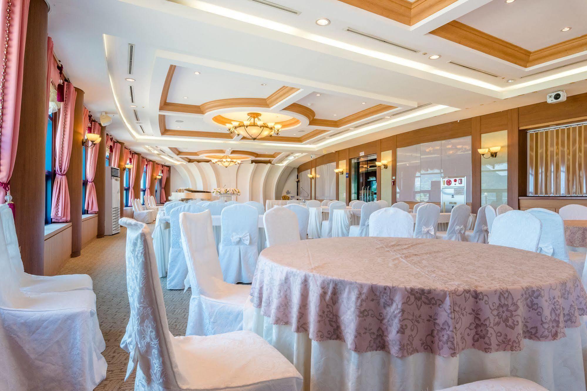 Hotel Homefourest Кодже Экстерьер фото